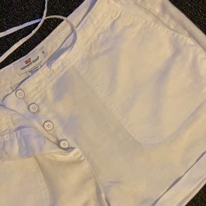 Vineyard Vines Linen button and draw string shorts